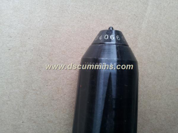 CUMMINS M11 Retainer, Injector Cup 3066693