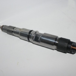 Genuine and new common rail injector 0445120247