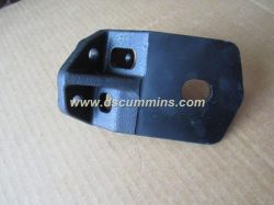 Dongfeng truck parts front suspension bracket 4948046