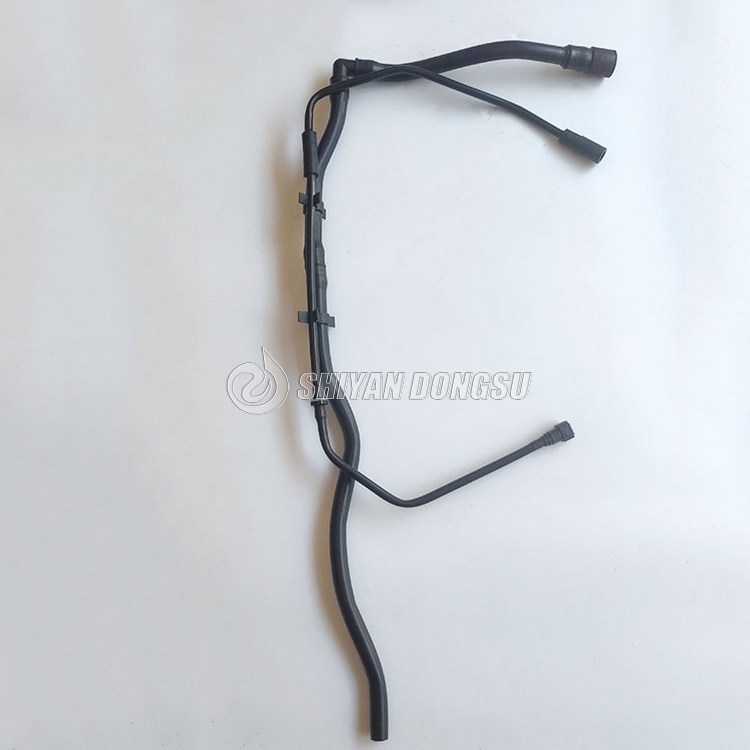 Diesel Engine 6L Oil Return Tube 3974546 3965994 3971408 5265107